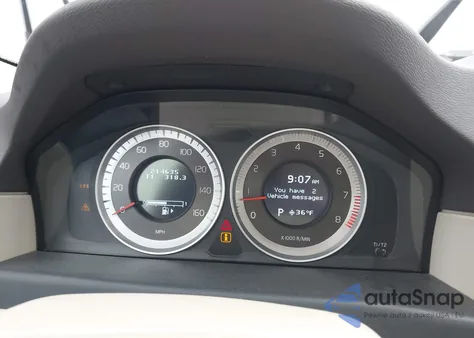 2013 Volvo Xc70 3.2 Premier z USA, uszkodzony, nr VIN YV4940BZ0D1166250